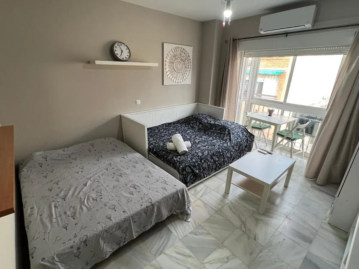 Genuar Apartments Malaga Center 2